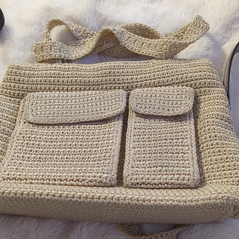 Purses - Picture 4 of 4